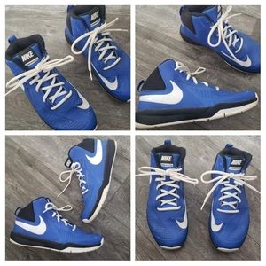 Nike Running Shoes Boys Youth Size 7